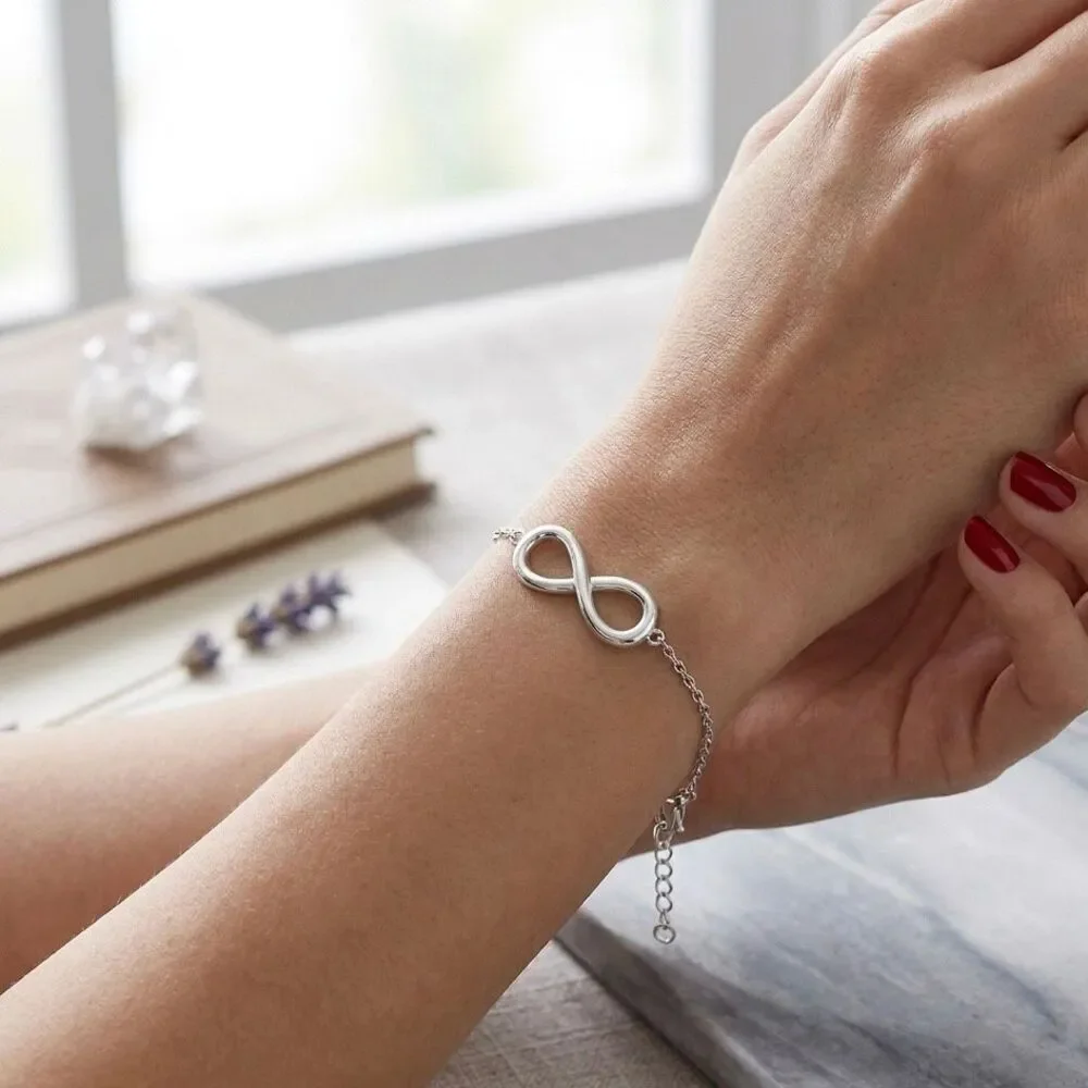 New 925 Sterling Silver Classic Infinity Bracelet Linked Chain Women’s Gift Box